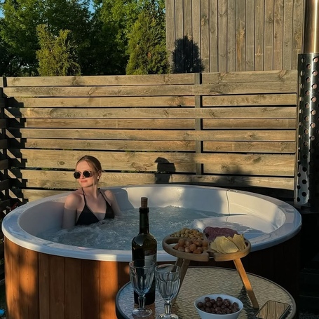 Купель Polar Spa ELITE 180 круглая с интегрированной печью для 2-4 человек (термососна светлая) фото  фото - 12