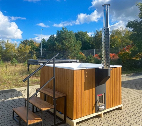 Купель Фурако Polar Spa ELITE QUATTRO 180 квадратная с интегрированной печью для 4 человек (термососна светлая) фото  фото - 13