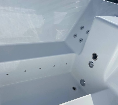 Купель Фурако Polar Spa ELITE QUATTRO 180 квадратная с интегрированной печью для 4 человек (термососна светлая) фото  фото - 14